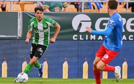 Fornals: «Será mi primera vez en la Champions con este club, que me rescató en un momento de oscuridad» Fornals: «Será mi primera vez en la Champions con este club, que me rescató en un momento de oscuridad»