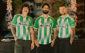El Betis presenta sus equipaciones para la temporada 2026-27 en la que regresa a la Champions El Betis presenta sus equipaciones para la temporada 2026-27 en la que regresa a la Champions