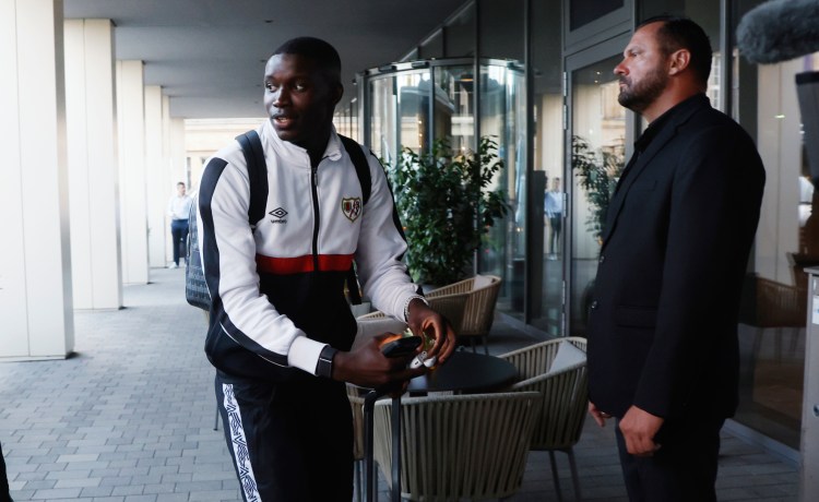 El Rayo tiene hasta el 30 de junio para ejercer su opción de compra por el senegalés Nobel Mendy El Rayo tiene hasta el 30 de junio para ejercer su opción de compra por el senegalés Nobel Mendy
