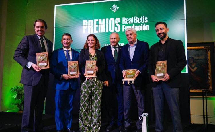 La Fundación Real Betis lanza la segunda edición de sus premios La Fundación Real Betis lanza la segunda edición de sus premios