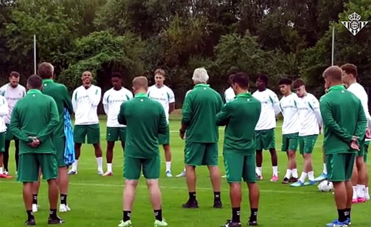 El Betis ya se entrena en Alemania: la pretemporada, en marcha El Betis ya se entrena en Alemania: la pretemporada, en marcha