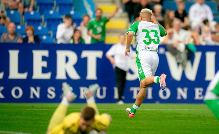 Pablo García lidera la primera victoria del Betis en la pretemporada Pablo García lidera la primera victoria del Betis en la pretemporada
