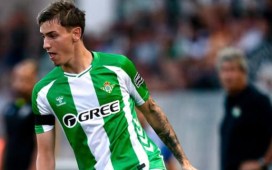 Carlos de Roa, otro fruto de la inagotable cantera del Betis, por el que varios clubes ya se pelean Carlos de Roa, otro fruto de la inagotable cantera del Betis, por el que varios clubes ya se pelean