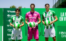 Las incógnitas en la planificación del Betis a 25 días de su estreno liguero Las incógnitas en la planificación del Betis a 25 días de su estreno liguero