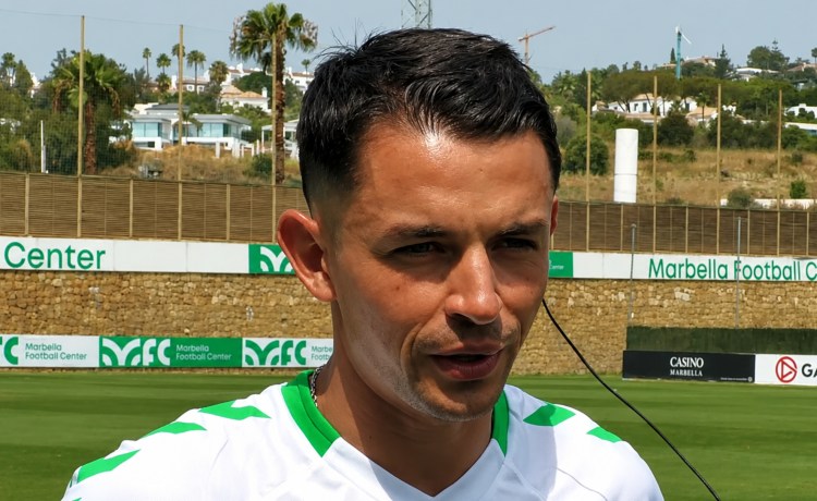 Fidalgo: «Vengo bien, no paré del todo en vacaciones, así que con ganas de que esto empiece ya» Fidalgo: «Vengo bien, no paré del todo en vacaciones, así que con ganas de que esto empiece ya»