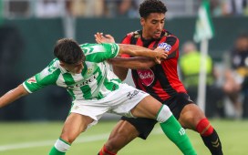 El Betis firma las tablas en un encuentro descontrolado El Betis firma las tablas en un encuentro descontrolado