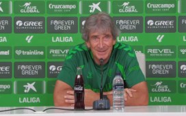 Pellegrini: «La plantilla es bastante parecida a la del año pasado» Pellegrini: «La plantilla es bastante parecida a la del año pasado»