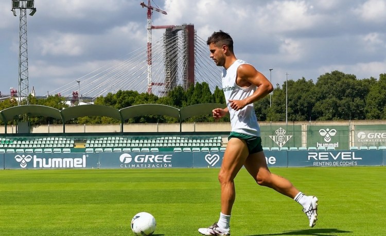 Lo Celso regresa al trabajo con el grupo de manera parcial Lo Celso regresa al trabajo con el grupo de manera parcial