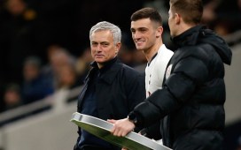 Mourinho y Parrott: del balón del debut en la Premier a su reencuentro en LaLiga siete años después Mourinho y Parrott: del balón del debut en la Premier a su reencuentro en LaLiga siete años después