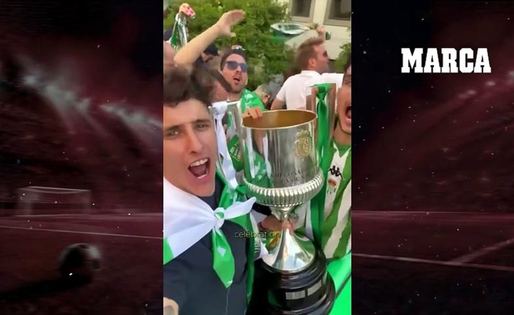 Cristian Tello cuelga las botas Cristian Tello cuelga las botas