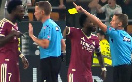 El momento en que Hernández Hernández amonestó a Vinicius y que indigna a Mourinho: «Es el capitán» El momento en que Hernández Hernández amonestó a Vinicius y que indigna a Mourinho: «Es el capitán»