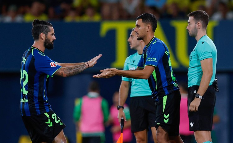 Nueve años, tres meses y 25 días después, Ceballos ya está de vuelta Nueve años, tres meses y 25 días después, Ceballos ya está de vuelta