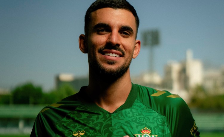 Ceballos: «Yo no vengo aquí de figura ni de estrella, vengo a ponerme el mono de trabajo» Ceballos: «Yo no vengo aquí de figura ni de estrella, vengo a ponerme el mono de trabajo»