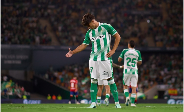 Morante se estrena a lo grande Morante se estrena a lo grande