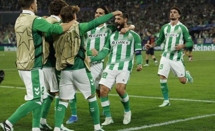 Isco: «Nueve de nueve, se dice pronto…» Isco: «Nueve de nueve, se dice pronto…»