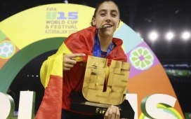 Tiago Polo, el niño que firmó su profecía: «Este trofeo va por los fallecidos en Toledo» Tiago Polo, el niño que firmó su profecía: «Este trofeo va por los fallecidos en Toledo»