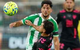 Fornals: «El Málaga no está en su mejor momento, tira de todo lo que tiene» Fornals: «El Málaga no está en su mejor momento, tira de todo lo que tiene»