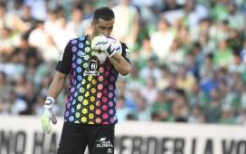 Colo Colo abre las puertas a Claudio Bravo Colo Colo abre las puertas a Claudio Bravo