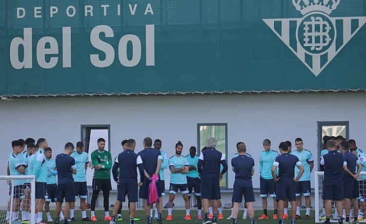 Cabeza fría antes del derbi Cabeza fría antes del derbi
