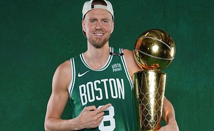 Quién es Porzingis, el campeón bético de la NBA Quién es Porzingis, el campeón bético de la NBA