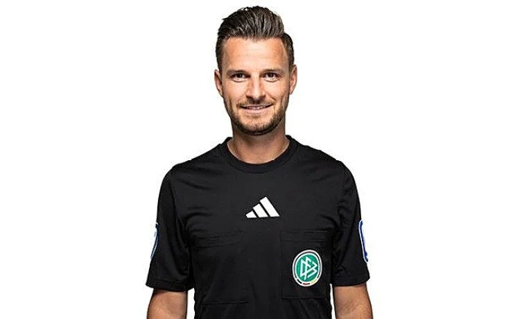 El alemán Daniel Schlager, árbitro del Mlada – Betis El alemán Daniel Schlager, árbitro del Mlada – Betis