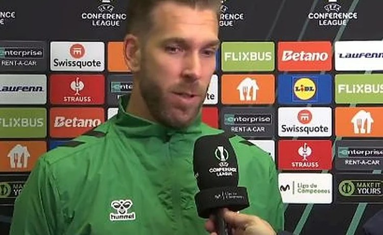 Adrián: «Le pedimos disculpas a la afición, ha sido un auténtico ridículo» Adrián: «Le pedimos disculpas a la afición, ha sido un auténtico ridículo»