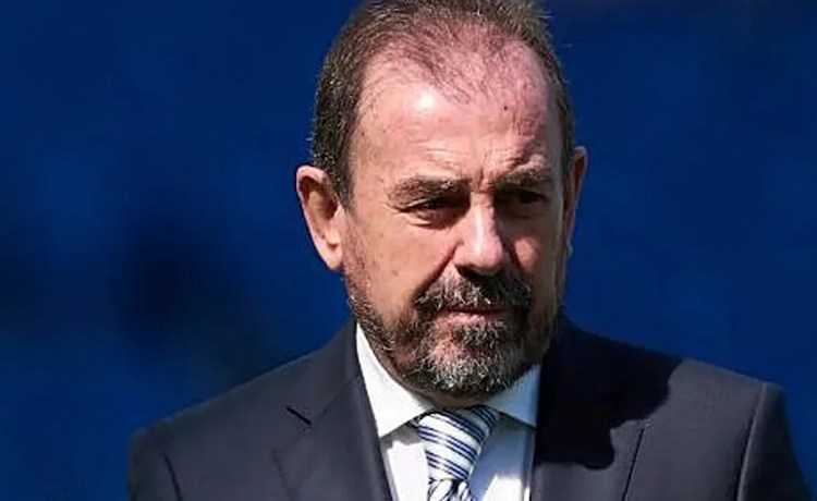 Ángel Torres: «Juanmi nos vendría bien, a ver qué dice el Betis»« Ángel Torres: «Juanmi nos vendría bien, a ver qué dice el Betis»«