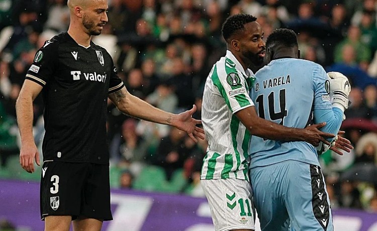 Bakambu, sin problemas para recibir a Las Palmas y viajar a Guimaraes Bakambu, sin problemas para recibir a Las Palmas y viajar a Guimaraes