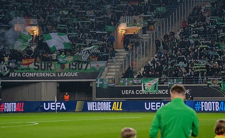 El Betis anuncia un nuevo sorteo de entradas para la grada de visitante en el partido contra el Vitoria de Guimaraes El Betis anuncia un nuevo sorteo de entradas para la grada de visitante en el partido contra el Vitoria de Guimaraes