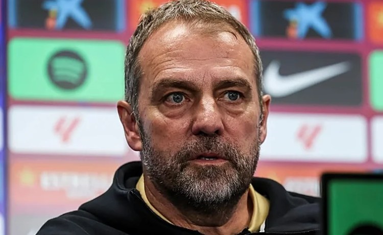 Hansi Flick: «Antony ha mejorado mucho respecto a cuando estaba en el United» Hansi Flick: «Antony ha mejorado mucho respecto a cuando estaba en el United»