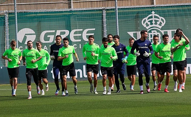 Alineaciones probables del Fiorentina – Betis de la Conference League 2024-2025: onces y banquillo de suplentes Alineaciones probables del Fiorentina – Betis de la Conference League 2024-2025: onces y banquillo de suplentes