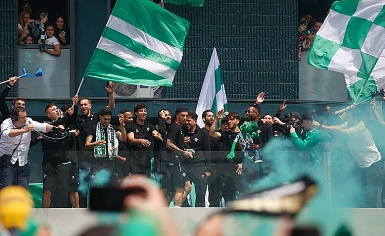 El Betis entra en una nueva dimensión El Betis entra en una nueva dimensión