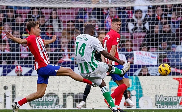 El Betis, a voltear su estadística contra Simeone en el campo del Atlético de Madrid El Betis, a voltear su estadística contra Simeone en el campo del Atlético de Madrid