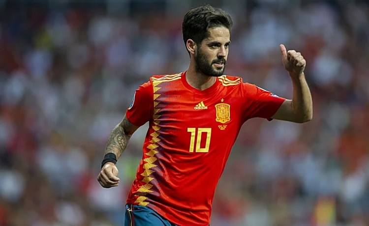 Luis de la Fuente: «Isco ha estado presente en todas las prelistas» Luis de la Fuente: «Isco ha estado presente en todas las prelistas»