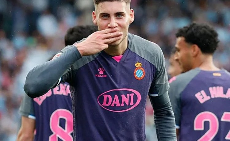 El Betis pregunta por las condiciones de Roberto Fernández El Betis pregunta por las condiciones de Roberto Fernández