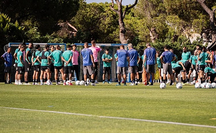 UD Leiria y Farense, las primeras piedras de toque para el Betis UD Leiria y Farense, las primeras piedras de toque para el Betis