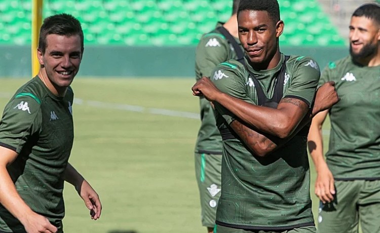 La operación regreso gana presencia en el Betis La operación regreso gana presencia en el Betis