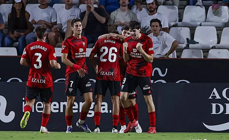 Gonzalo Petit anota y asiste con el Mirandés Gonzalo Petit anota y asiste con el Mirandés