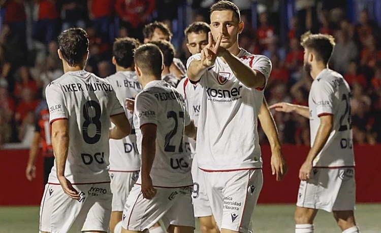 Betis: Las variables por el traspaso de Raúl García a Osasuna ya alcanzan el millón de euros Betis: Las variables por el traspaso de Raúl García a Osasuna ya alcanzan el millón de euros