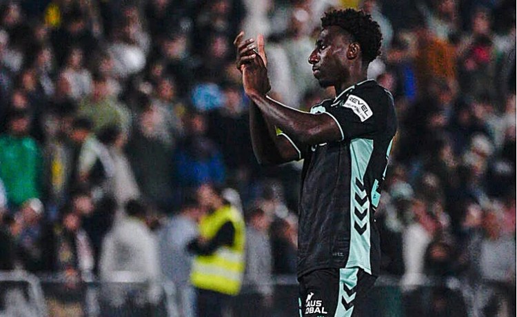Corralejo y Bladi suman 24 canteranos que debutan en la etapa de Pellegrini en el Betis Corralejo y Bladi suman 24 canteranos que debutan en la etapa de Pellegrini en el Betis