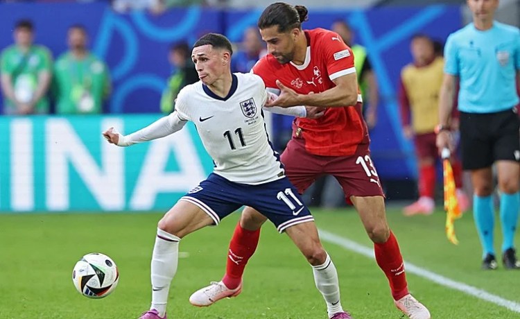 Ricardo viaja con Suiza para ser evaluado por los médicos de su selección Ricardo viaja con Suiza para ser evaluado por los médicos de su selección