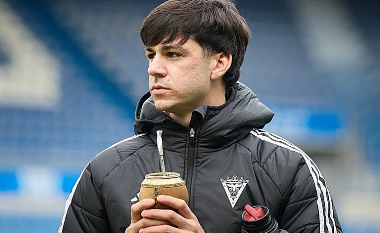 Galván pide tiempo para Petit: «Hay que darle paso poco a poco» Galván pide tiempo para Petit: «Hay que darle paso poco a poco»