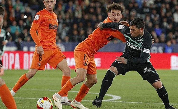 Torrent – Betis (1-4): resumen, goles resultado y reacciones Torrent – Betis (1-4): resumen, goles resultado y reacciones