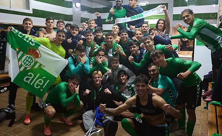 El Betis juvenil se enfrentará al Tottenham en dieciseisavos de final de la Youth League El Betis juvenil se enfrentará al Tottenham en dieciseisavos de final de la Youth League