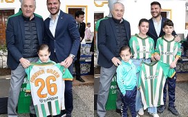 El Betis presenta su camiseta fabricada con naranjas contra la que se enfrentará al Rayo El Betis presenta su camiseta fabricada con naranjas contra la que se enfrentará al Rayo