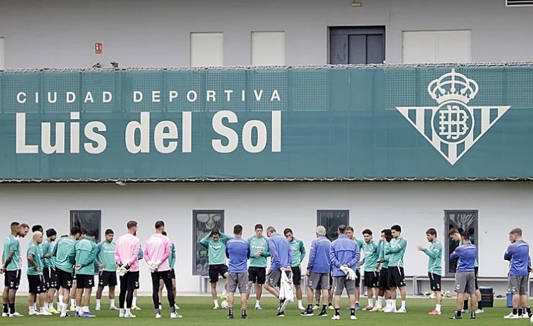 Betis – Espanyol: el maratón final para quedarse la quinta plaza arranca en la Cartuja Betis – Espanyol: el maratón final para quedarse la quinta plaza arranca en la Cartuja