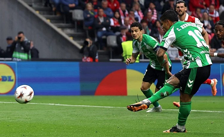 El Betis lleva 270 minutos sin marcar un gol en jugada El Betis lleva 270 minutos sin marcar un gol en jugada