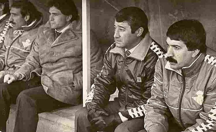 Pepe Alzate, exentrenador de Osasuna y Betis en los años 80, será homenajeado el domingo en El Sadar Pepe Alzate, exentrenador de Osasuna y Betis en los años 80, será homenajeado el domingo en El Sadar