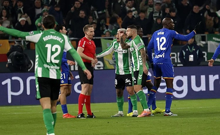 Sesma Espinosa, el árbitro para el Osasuna – Betis Sesma Espinosa, el árbitro para el Osasuna – Betis