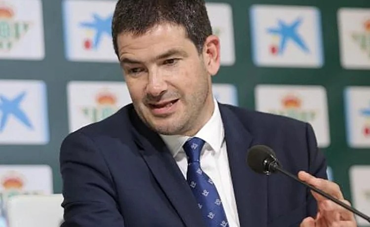 Ramón Alarcón: «El Sevilla tuvo la suerte de jugar ante un equipo con cuatro jugadores de Primera RFEF» Ramón Alarcón: «El Sevilla tuvo la suerte de jugar ante un equipo con cuatro jugadores de Primera RFEF»